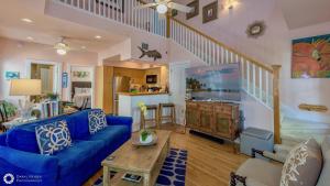 Villa Cubana by Last Key Realty