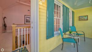 Villa Cubana by Last Key Realty