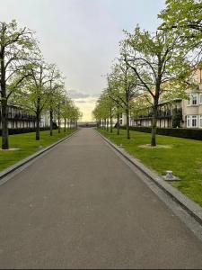 The Lakes Luxury 2 Bedroom Apartment Near Bluewater