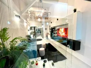 Ema Luxury Apartment Ultracentral - Ungheni Targ