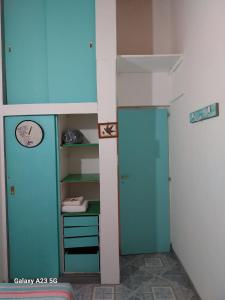 Alem Casa de Familia