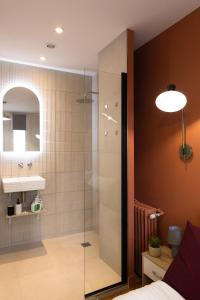 Appartements L-audace T2 refait a neuf a Vanves : photos des chambres