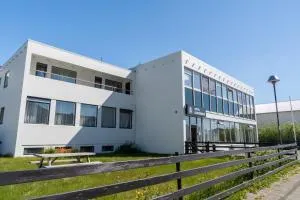 埃斯基菲厄泽酒店 - 雷扎尔菲厄泽