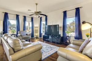 Peaceful Setting with Coastal Views Gulfport Haven