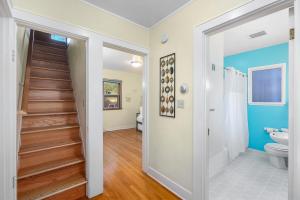 The Green Lake Firefly Lodge