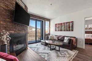 KBM Resorts Modern 2BR Across the St from Jordanelle Gondola and Reservoir MAS-3053 - Keetley