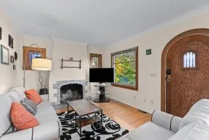 Treehouse Deck House at Green Lake - Seattle