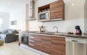 Nice Apartment In Nerja With Wifi