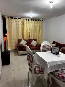 Apartamento amplio en conjunto