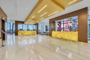 Hollywood Studios Condo Costa