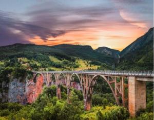 Super Cute Home With Sea & Montain View, Pool, Sauna, HotTube, Steaming, Gym, Garden and More