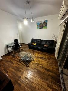 Departamento entero 2 habitaciones amoblado con terraza y living