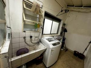 Departamento entero 2 habitaciones amoblado con terraza y living