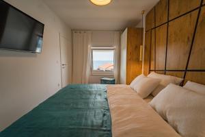 Seaside luxury villa with a swimming pool Razanj, Rogoznica - 23572