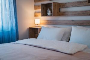 Seaside luxury villa with a swimming pool Razanj, Rogoznica - 23572