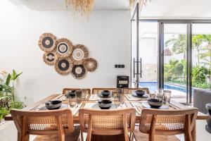 Villa Nova - Sanur, Bali 3 Bed Modern Private Villa with swimming pool