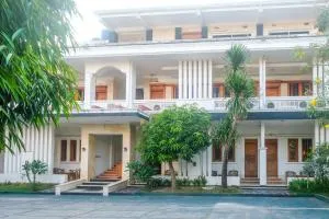 Urbanview Omah Pari Boutique Hotel - Ngabean