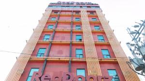 RedDoorz Plus at Winter Benitez