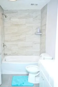 Home away from Home - 华尔道夫