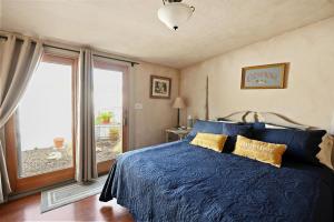 Cabins on Knopp School-Czech Cabin