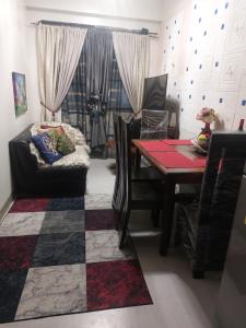 Florida sun condo near lyceum