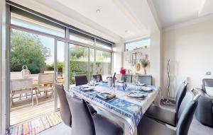 Cozy Home In Saint-Pierre-Doléron