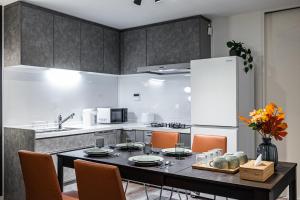 住吉月满-豪华全新一户建-住吉大社6分钟-关西机场直达40分-宽敞停车位-隔壁711超市