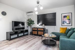 住吉月满-豪华全新一户建-住吉大社6分钟-关西机场直达40分-宽敞停车位-隔壁711超市