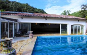 Lovely Home In Saint-Péray With Sauna