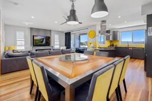 Jindy Snowy Mountains Retreat