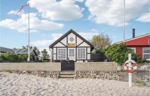 Amazing Home In Otterup