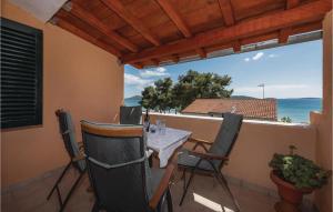 Awesome Apartment In Jadrija With Wifi 