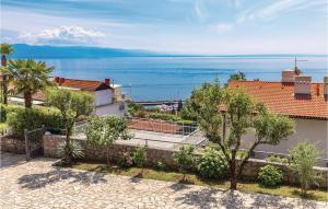 3 Bedroom Stunning Apartment In Icici