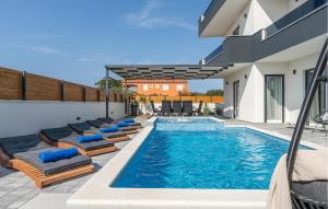 Nice Home In Bibinje With Swimming Pool 