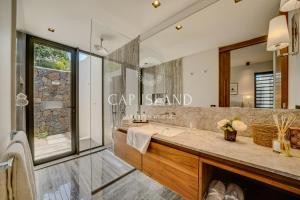 Luxueuse Villa Monticello, Golf & Spa Resort