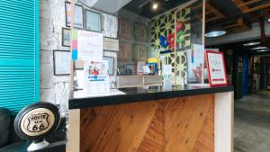 RedDoorz Plus at BGC near St Lukes