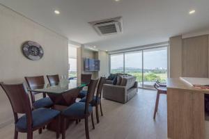 2BD Next to Beach W Pvt Jacuzzi Martinique 74