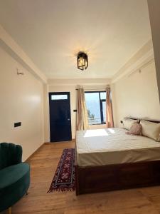 Whistling Pines Homestay