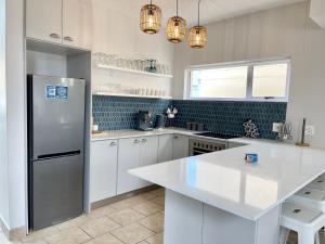 Waterfront Cottage G7