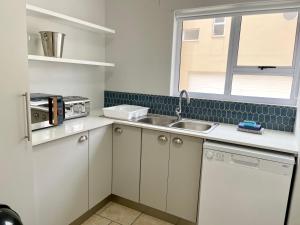 Waterfront Cottage G7