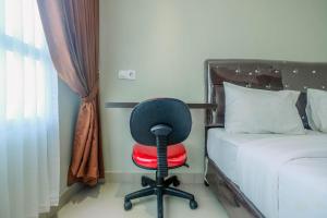 Pool View Studio Apartment @ Springlake Summarecon Bekasi By Travelio