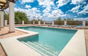 Lovely Home In Periana