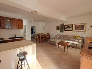 Apartment Complex Kampic 