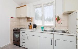 Lovely Apartment In Barbat With Wifi 