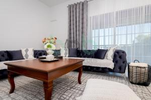 Makri Lux House 4 BDR