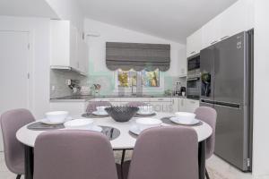 Makri Lux House 4 BDR