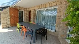 Ref 089 Maison standing avec jardin et internet pour dix - Arzon