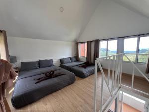 Cassandra Khaokho Resort