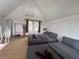 Cassandra Khaokho Resort