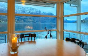 4 Bedroom Awesome Home In Luster
